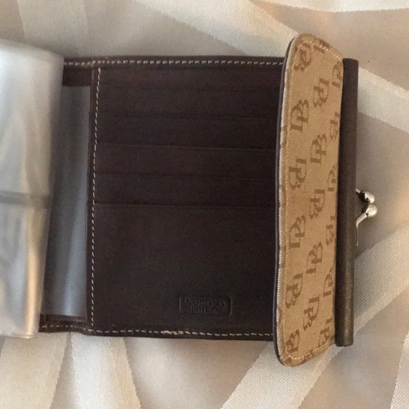 SOLD - Picture 6 of 6